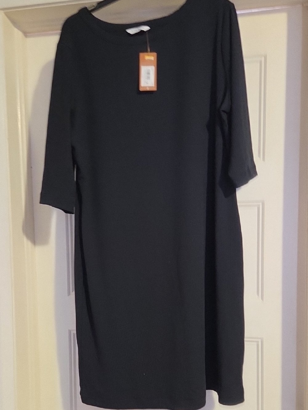 Denver Hayes Black Midi Knit Shift Dress